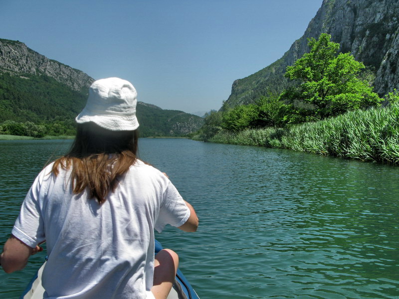 rieka-cetina-z-omisu-po-radmanove-mlinice