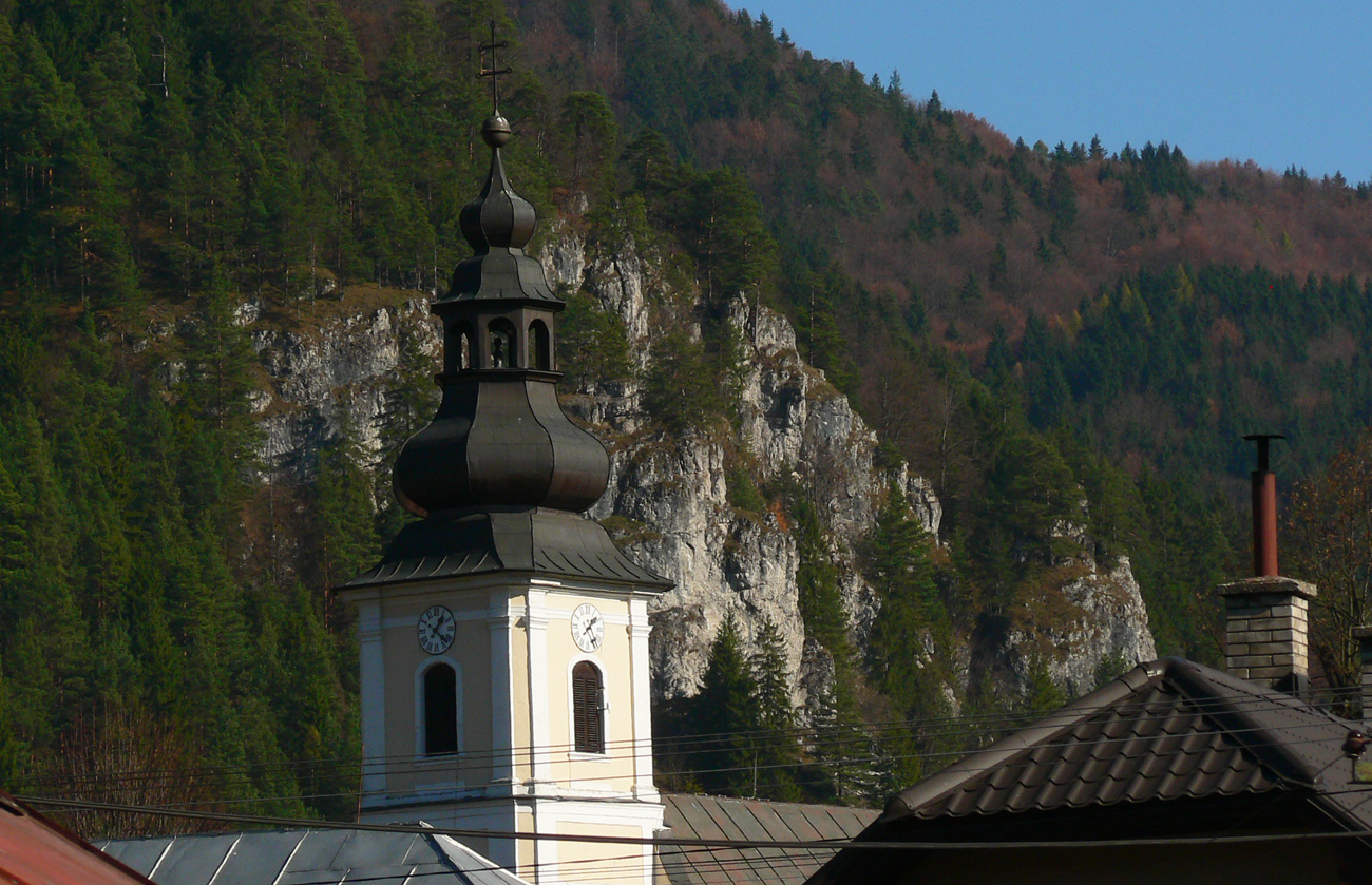 vyhliadka-ziar-nad-liptovskou-osadou