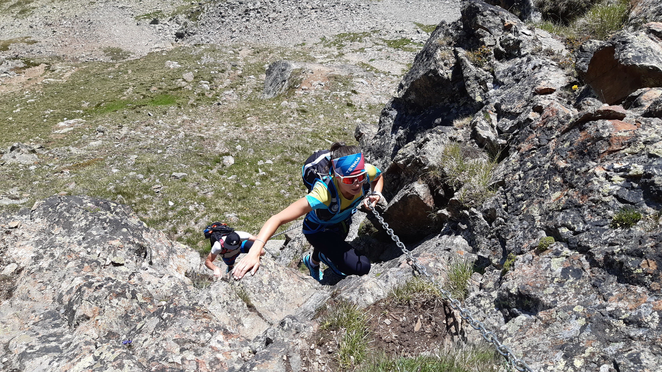 zaistená_cesta_hrebeňom_na_Munt_Pers