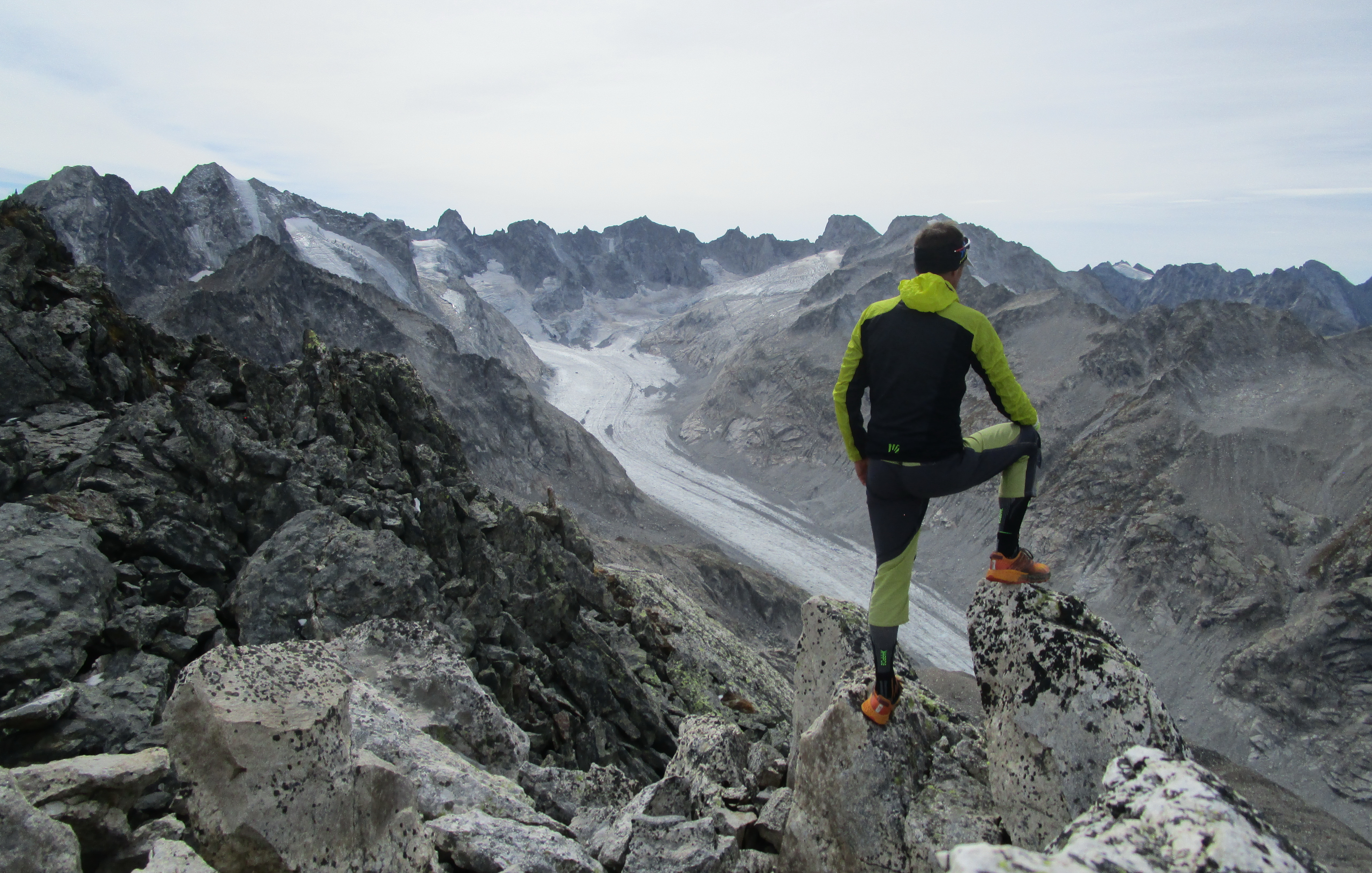 z_hrebeňa_smer_Val_Forno