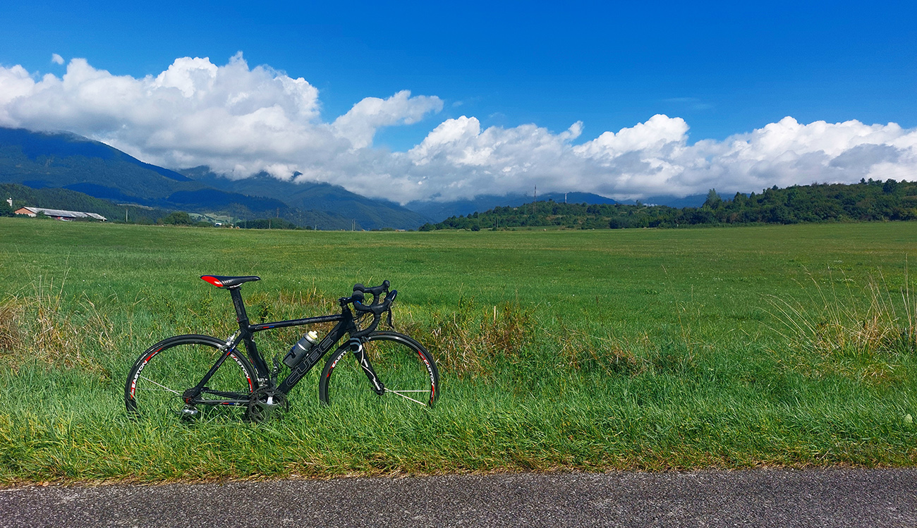 Pekný_deň_tu_dole,_hrebeň_NT_ale_poriadne_zadekovaný.