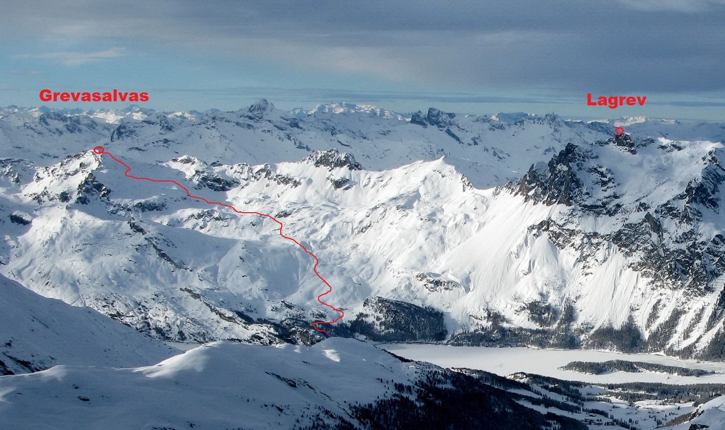 Grevasalvas_je_skialpový_mainstream,_zakreslená_trasa_od_Plaun_da_Lei,_(parkovisko)
