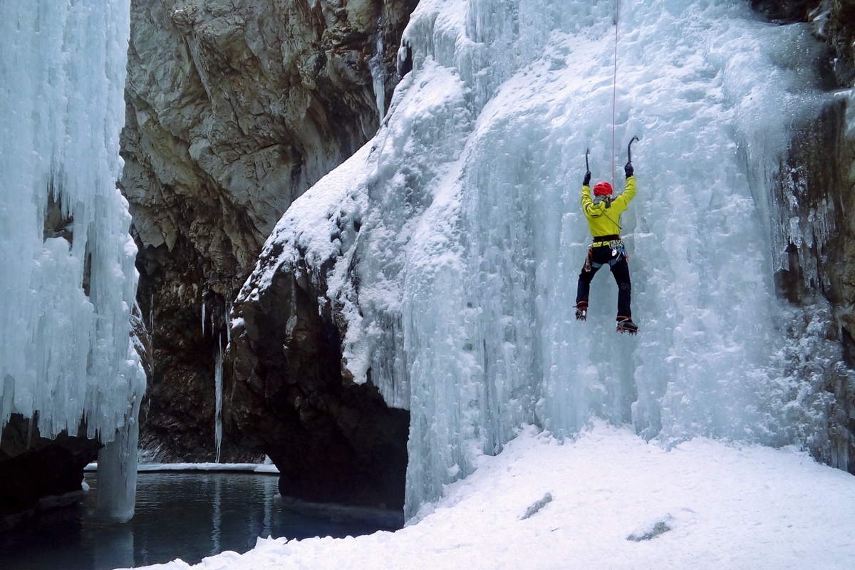 ladove-kralovstvo-v-pontresine