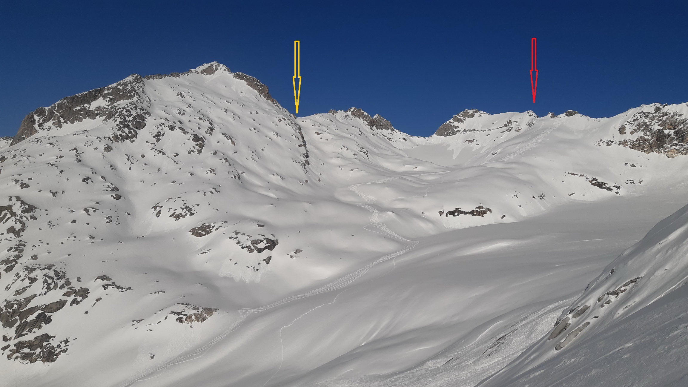 môj_výpad_n_atraverz_pod_Cima_di_Rosso_mi_umožnil_rekapituláciu,_červená_odtiaľ_som_lyžoval