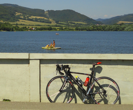 fatransko-strazovsky-okruh-na-cestaku